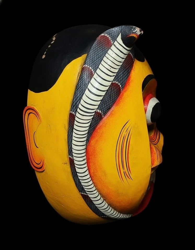 Unique Handcrafted 4 inch  Wooden Cobra Devil Mask from Sri Lanka | Traditional - Image 3 of 4