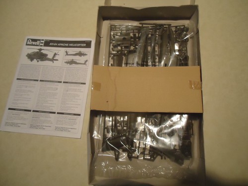 AH-64 Apache Helicopter - plastic model kit, 1:48, age 10+, Sealed Package - Picture 4 of 5
