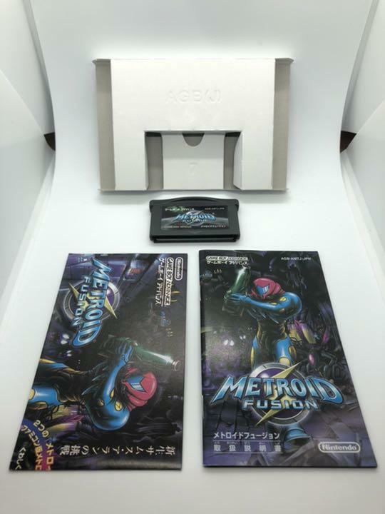 Nintendo Game Boy Advance GBA METROID FUSION GBA Software w/box