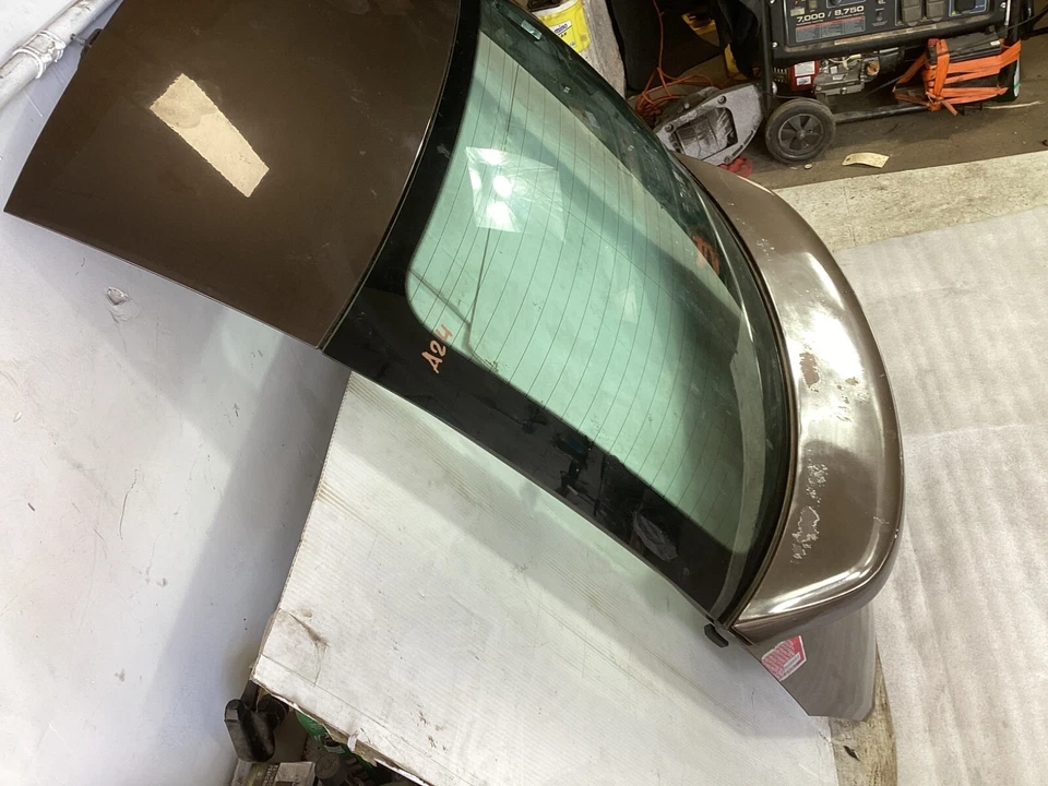 2012-2015 Volkswagen Beetle Hatchback Trunk Lid Deck Tail Gate w/ Window OEM Foto 3 de 4