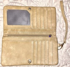 Lady’s Wallet Wristlet Snap Zip 8 Full Length Pockets 12 Card Sleeve’s ID Window