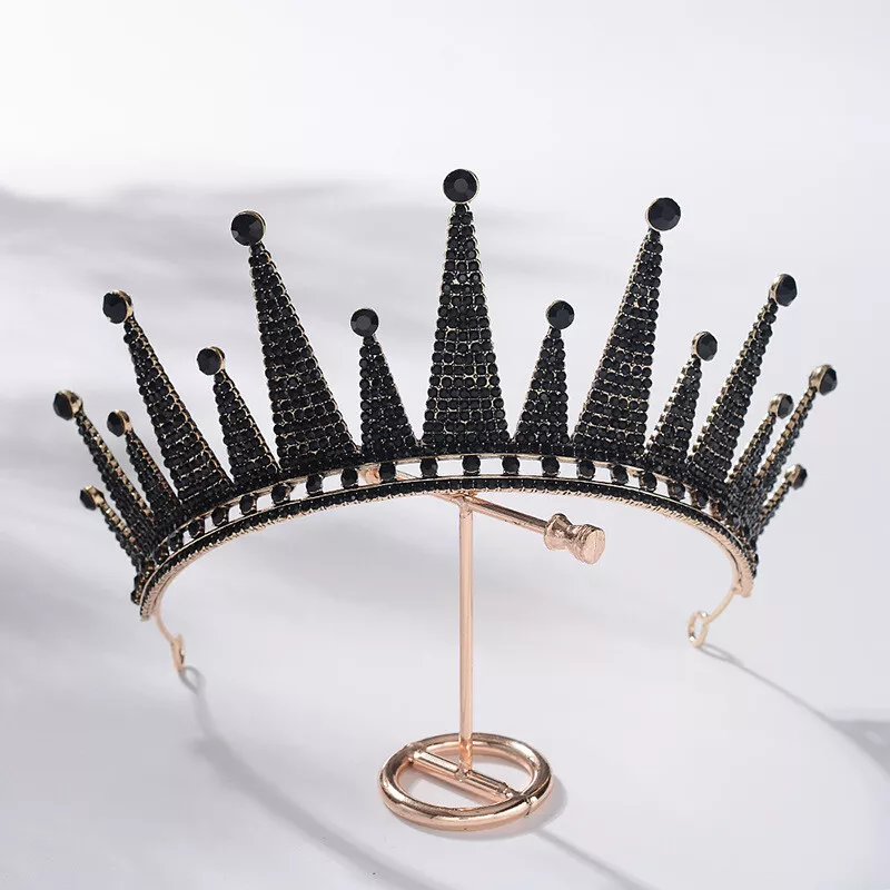 Black tiara 2024