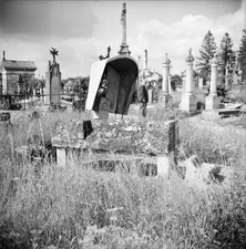 COULONGES SUR L'AUTIZE c. 1960 - The Cemetery - 2 Negatives 6x6 - NAQ 225
