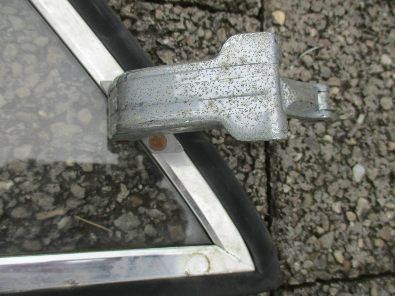 Picture 10 of 12