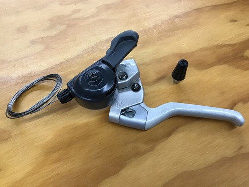 Shimano ST-M050 R 7 Speed Brake/Shift Lever New Cable + Screw Pre Owned in VVGUC - Picture 6 of 6