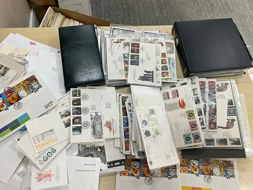 Gb First Day Covers FDC 10.5kg huge lot t130