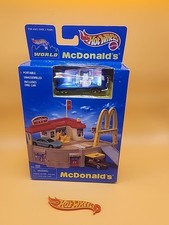  1996 Hot Wheels McDonalds Playset  W Convert...