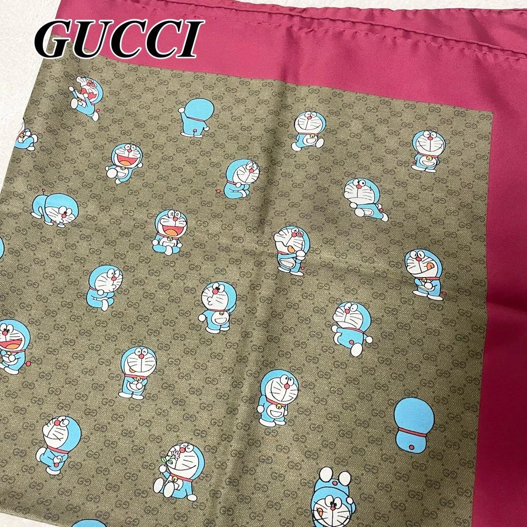 Auth GUCCI grande écharpe motif Doraemon GG rose beige du Japon 654645 3G001