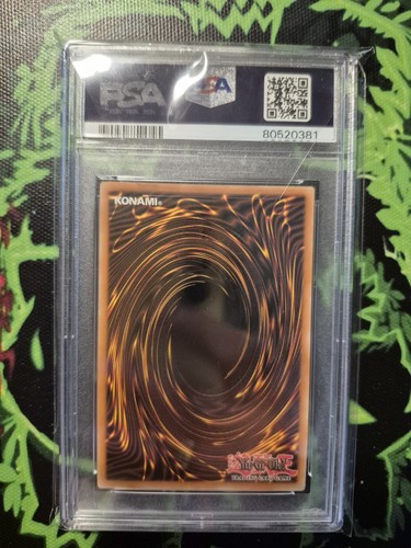 Yu-Gi-Oh Allure Of Darkness PTDN-EN084 Phantom Darkness 1. Edition Holo PSA 7 NM - Afbeelding 2 van 2