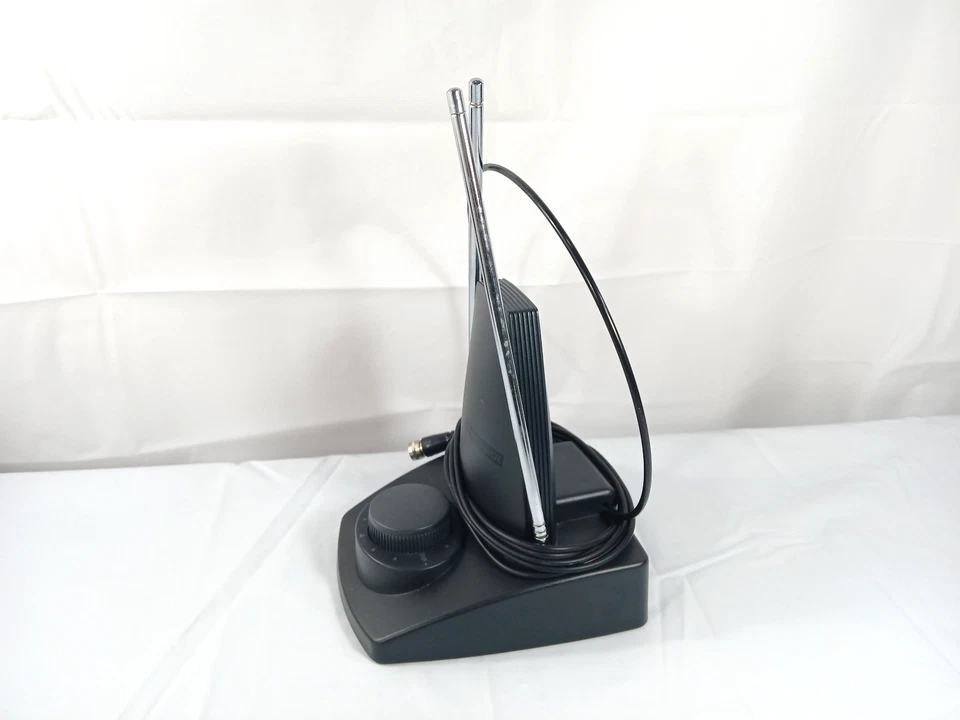 Antena interior Philips Magnavox ManT200 con salida VHF/FM/UHF:75 de ajuste fino Foto 3 de 4