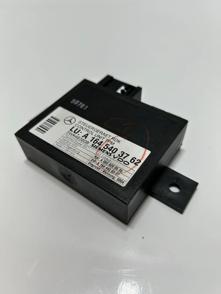 2008 Mercedes-Benz GL450 Tire Pressure Control Module A1645403762 OEM - Image 2 of 4