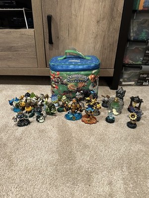 Skylanders Swap Force 24 Figure Collection |Characters, items, levels + Case