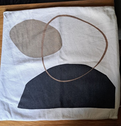 H&M Cushion Cover 50x50cm Natural Geometric.