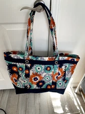 Thirty one, beach bag/tote with colorful  flour pattern