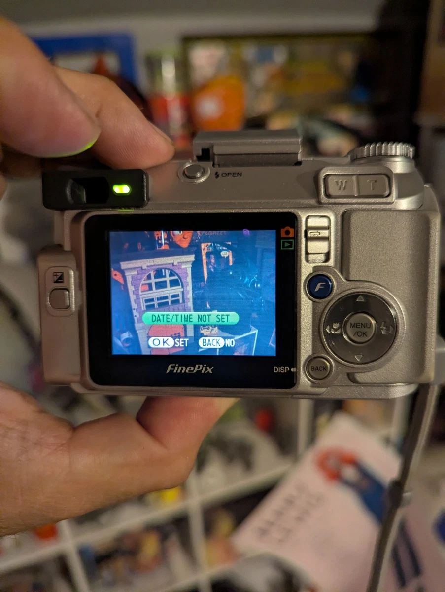 Fujifilm FinePix E550 Digital Cameras for Sale | Shop New & Used