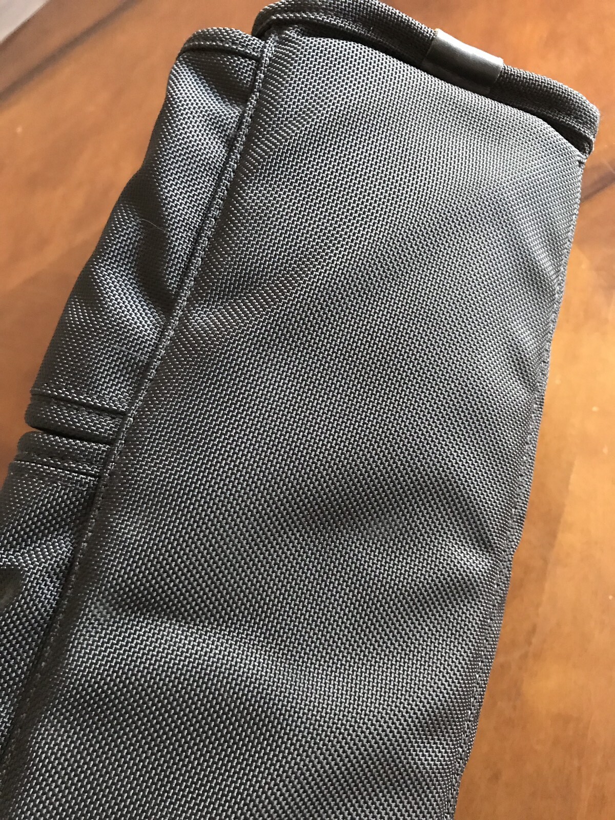 TUMI Alpha 17” Expandable Soft Laptop Briefcase Bla… Gem