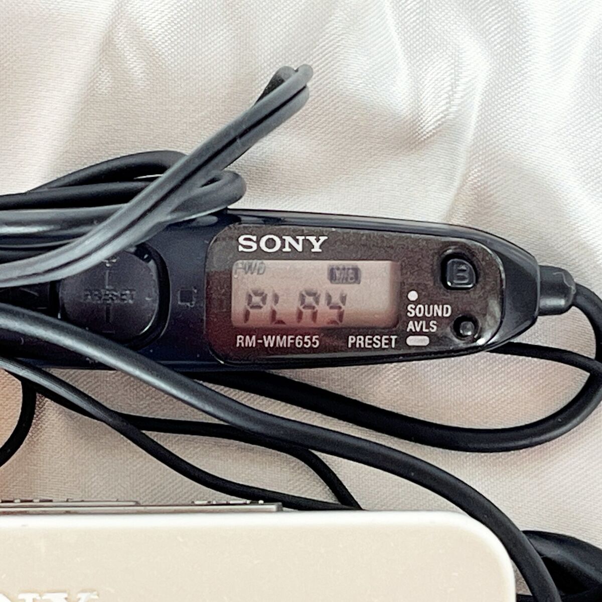 s-l1200.jpg s-l1200.jpg