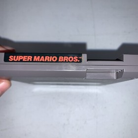 Super Mario Bros. Nintendo NES 5 Screw Authentic Not Tested Cartridge Only