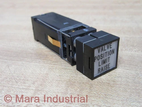 Cutler Hammer 800A1C1E4J3L2N1-W Eaton Pushbutton MSC-96182 9141
