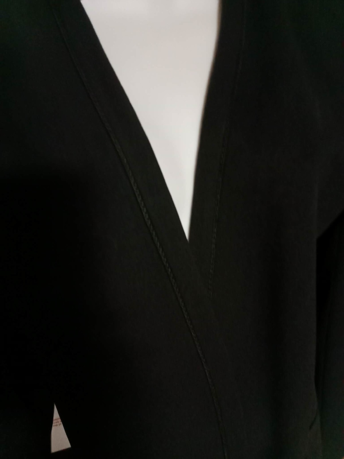 Liz Claiborne Vintage Stylish Black Blazer Size 12 Lined Sleek and Thinning!