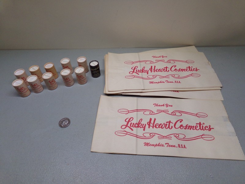 10 Vintage Unused Lucky Heart Cosmetics Paper Bags, 11 Face Powder Samples TN