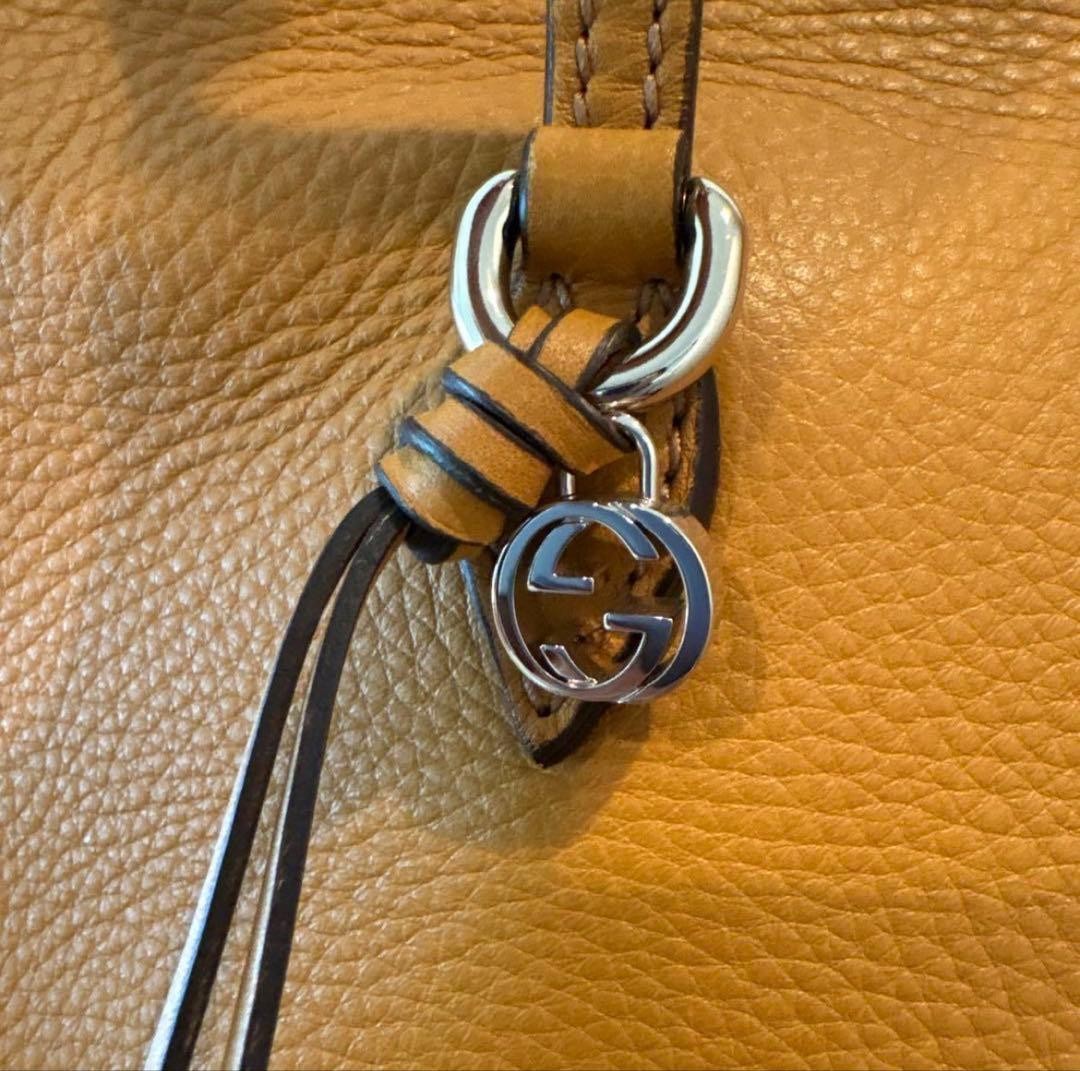 GUCCI Large Yellow Leather Tote Bag GG Logo Charm Italy Unused thumbnail 2
