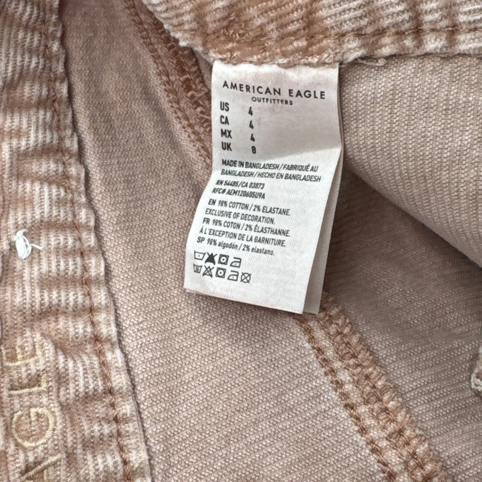 Shorts Hot Pants Feminino American Eagle Outfitters Veludo Super Elástico Tamanho 4 - Imagem 4 de 4