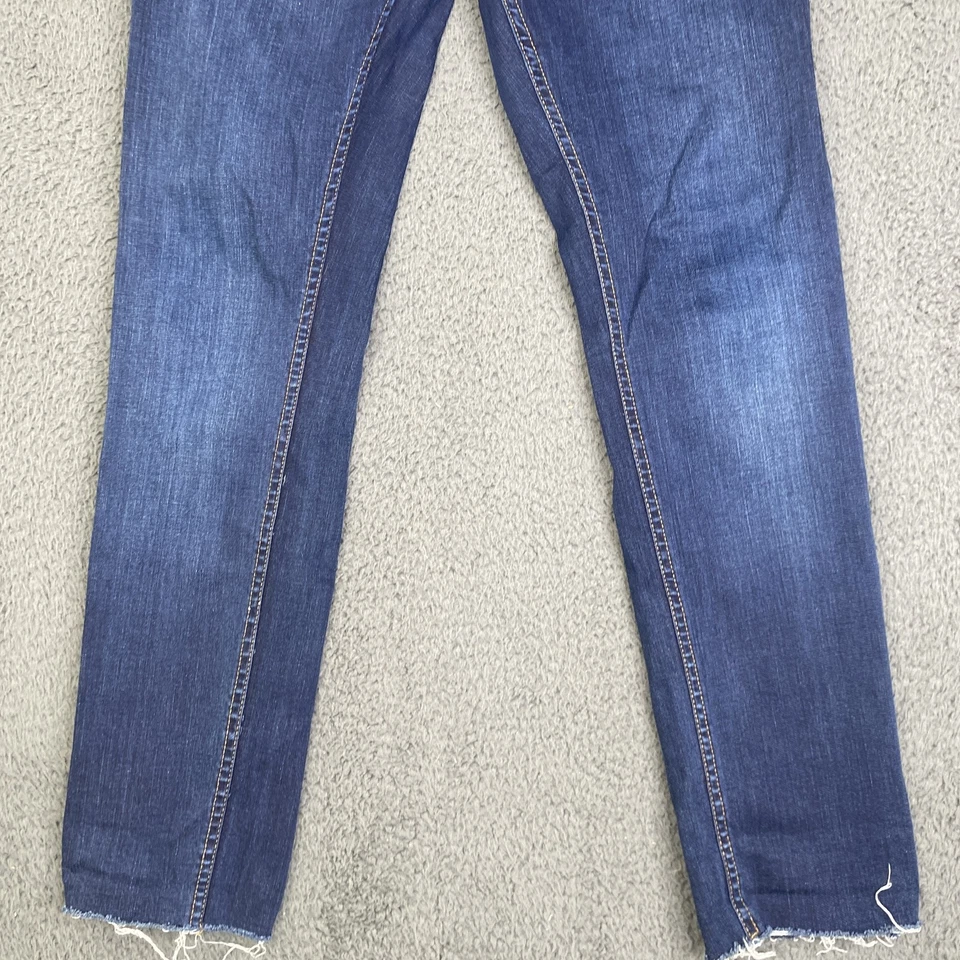 Pantalones de mezclilla para mujer Acné 28x32 azul flexible S azul verdadero elástico ajustados dobladillo crudo desgastados Foto 3 de 4