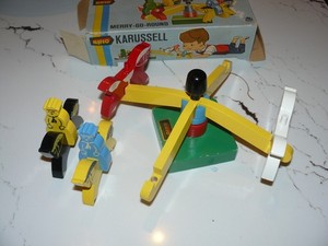 Rare Vtg Brio Merry Go Round Karussell Carousel Wooden Horse Riders Cowboy  READ