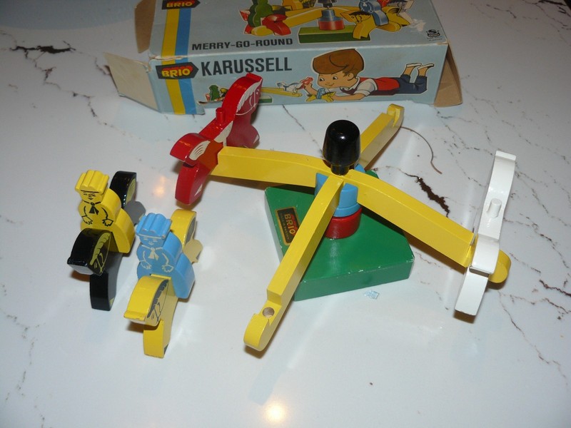 Rare Vtg Brio Merry Go Round Karussell Carousel Wooden Horse Riders Cowboy  READ