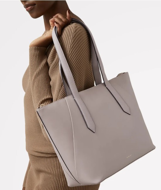 RADLEY オークストリート ミディアム ジップトップ トート RADLEY オークストリート ミディアム ジップトップ トート