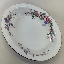 Wedgwood Devon Sprays Oval Vegetable Bowl 1949-1965 Bright Florals Gold Trim