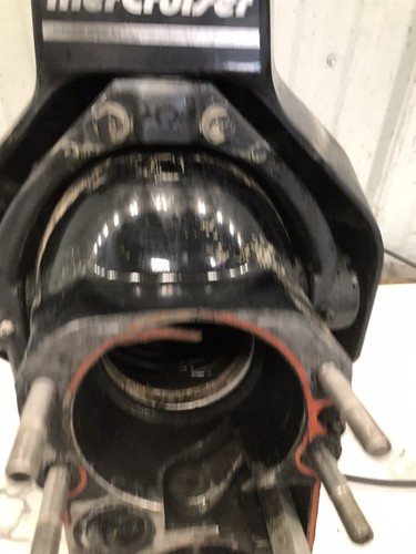 Mercury marine MerCruiser Alpha 1 Gen 2 out drive outdrive mount gimbal housing - Picture 4 of 16