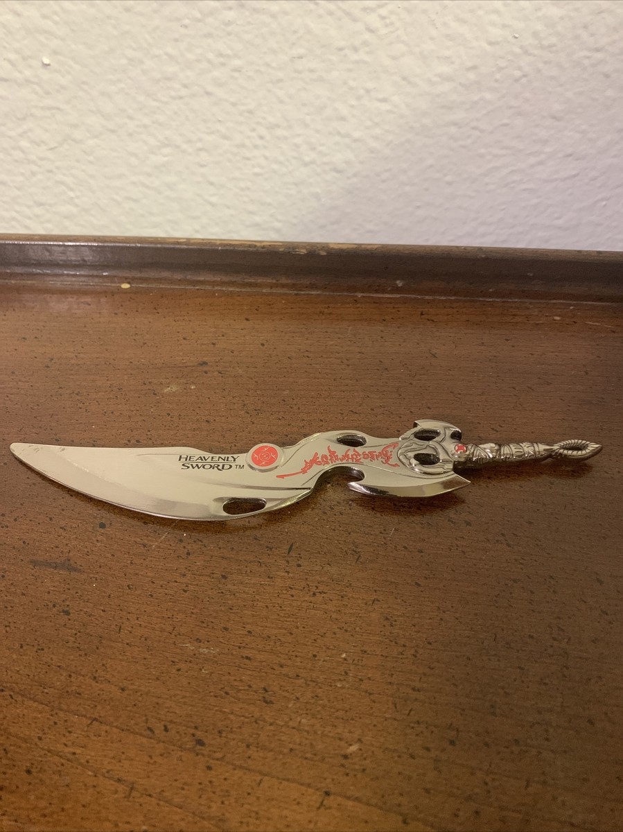 Heavenly Sword Monster Hunter Mini Weapon