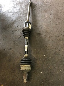 BMW X3 E83 2.0D M47 Allrad Antriebswelle Vorne Rechts 7524046 für Schalter
