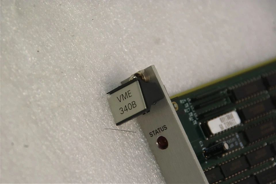 MOTOROLA VME  340B BOARD FREE SHIP - Image 2 of 4