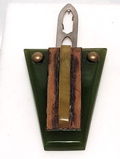 Vintage Bakelite Green Gold Tone Art Deco Fur/Scarf Clip