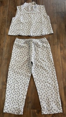 Buru 2 Piece Everyday Pants Set Paisley Cropped Preppy Outfit Modern Luxury - M