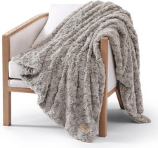 UGG Adalee Faux Fur Throw Blanket Luxury Lightweight Cozy Soft Throw for Couch B