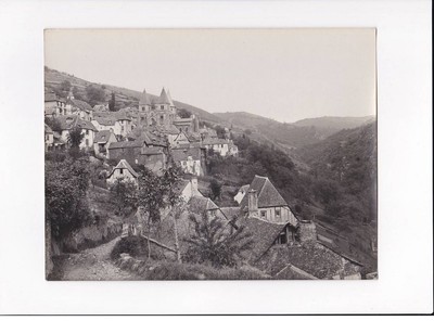 AVEYRON, Muscheln, Das Dorf und das Tal, Foto Auclair-Melot, ca. 23x17