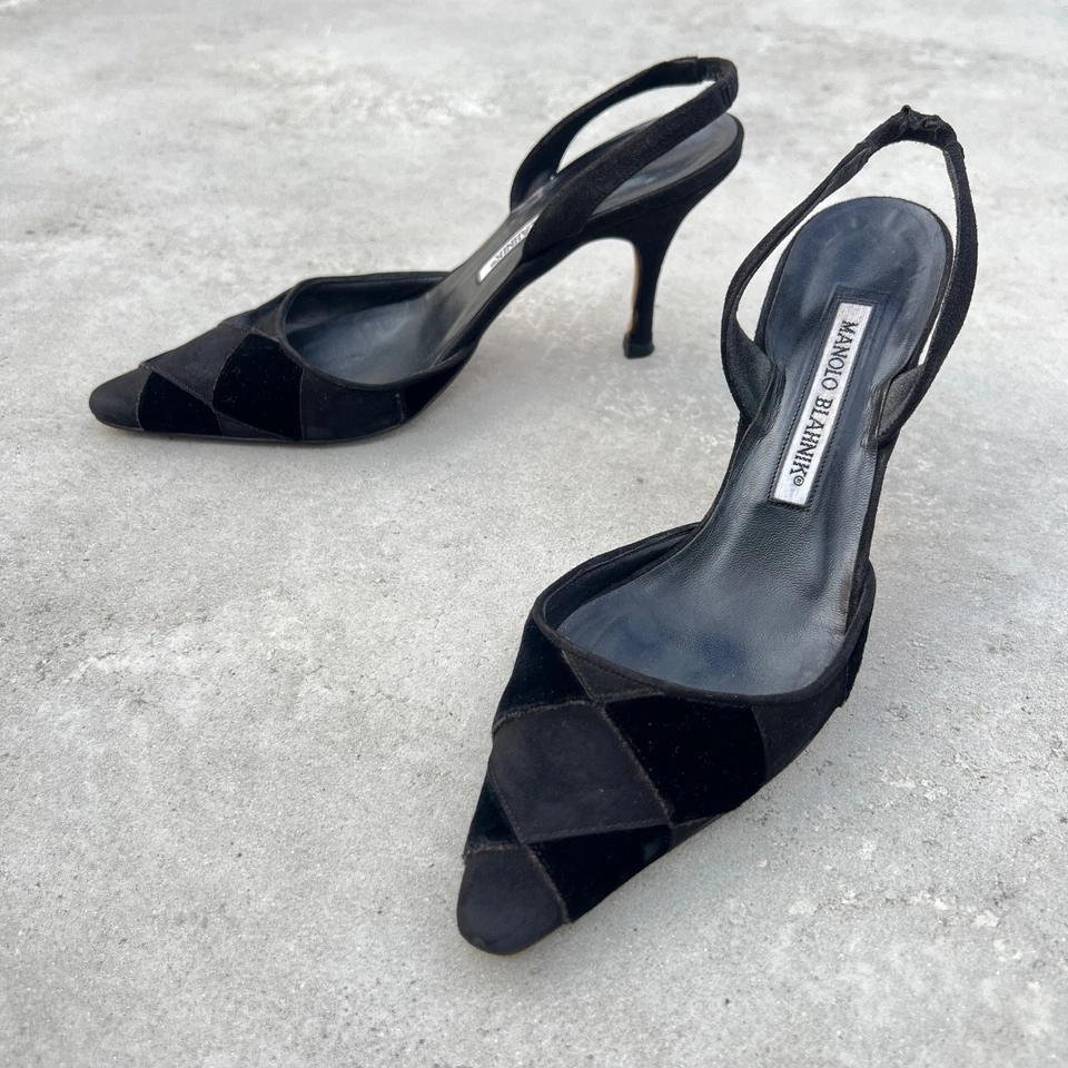 Manolo Blahnik | Salto quadriculado preto camurça biqueira pontiaguda (35,5) - Imagem 3 de 4