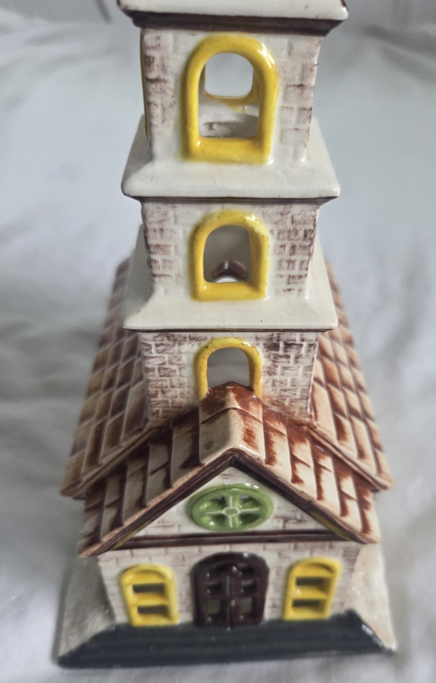 Byron Molds 1979 Ceramic Brown Yellow Sparkles Church Light Christmas Village