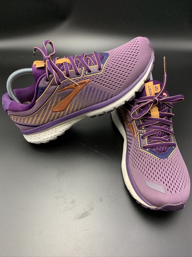 pink and black brooks ghost 12