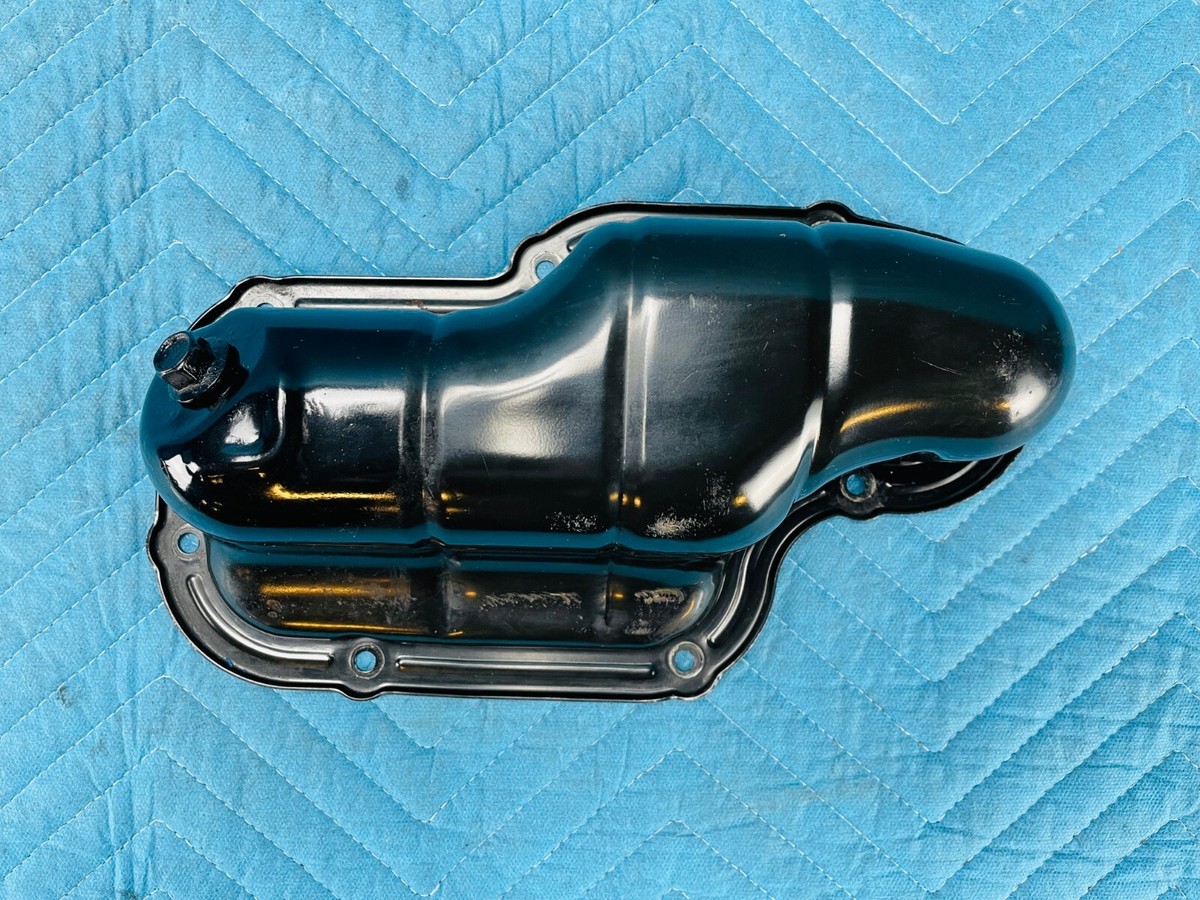 Genuine Nissan Infiniti Lower Engine Oil Pan 11110-7S010 OEM