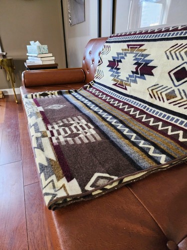 Reversible ALPACA Wool THROW BLANKET Andean & Southwestern Pattern 80" X 42" - Picture 4 of 5