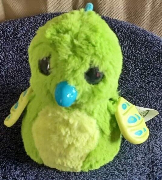 Hatchimals Light Up Eyes Spinmaster Talks Wings Move Teal Pink Green WORKS