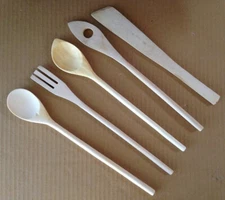 Lot of 5 Assorted Wooden Spoons, Cooking Utensils Farmhouse Kitchen
