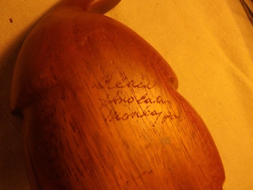 MONKEY WOOD BOWL 9" LONG - Picture 6 of 6