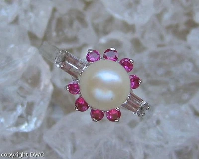 Ring mit Perle Rubine Kristalle in aus 18 Kt 750 er Gold Grösse 55 top! - Bild 1 von 4