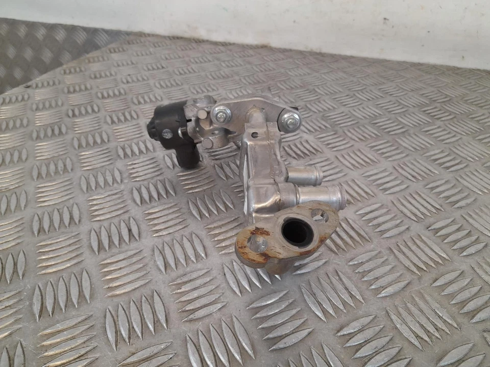 Toyota Aygo Mk2 2014-2022 Egr Valve/cooler 25680-0Q010 - Image 3 of 4